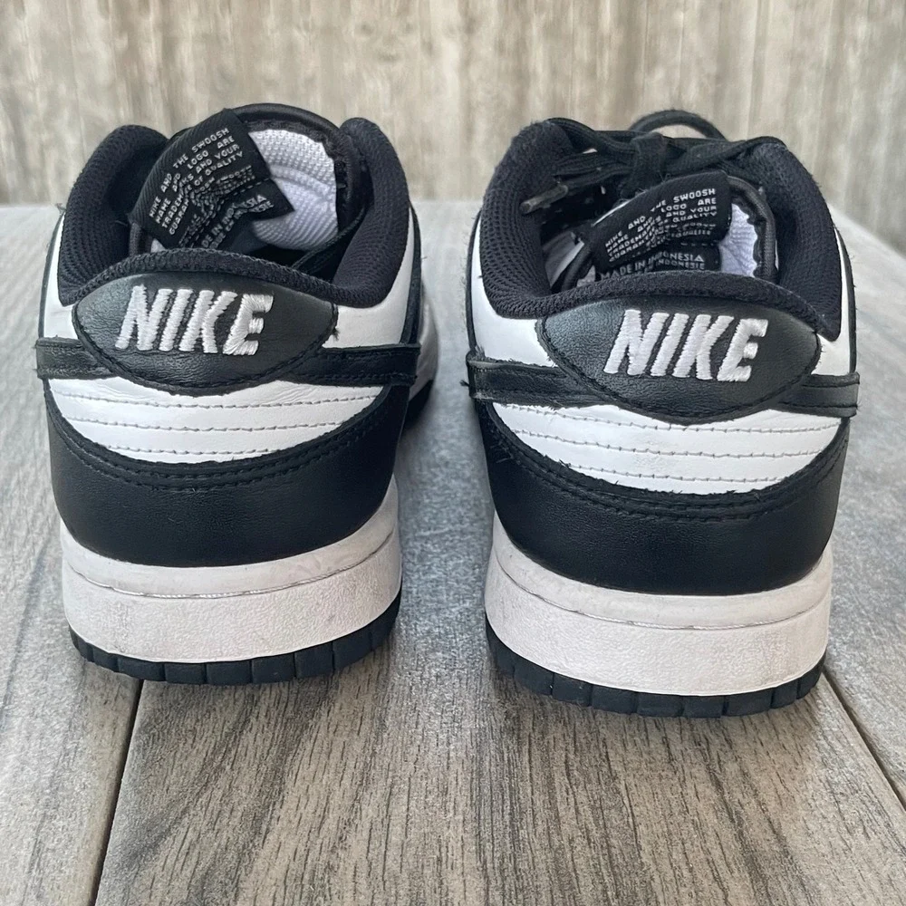 Nike‎ Dunk Low Panda Shoes Women Size 8.5 Black White Sneakers DD1503-101 Retro